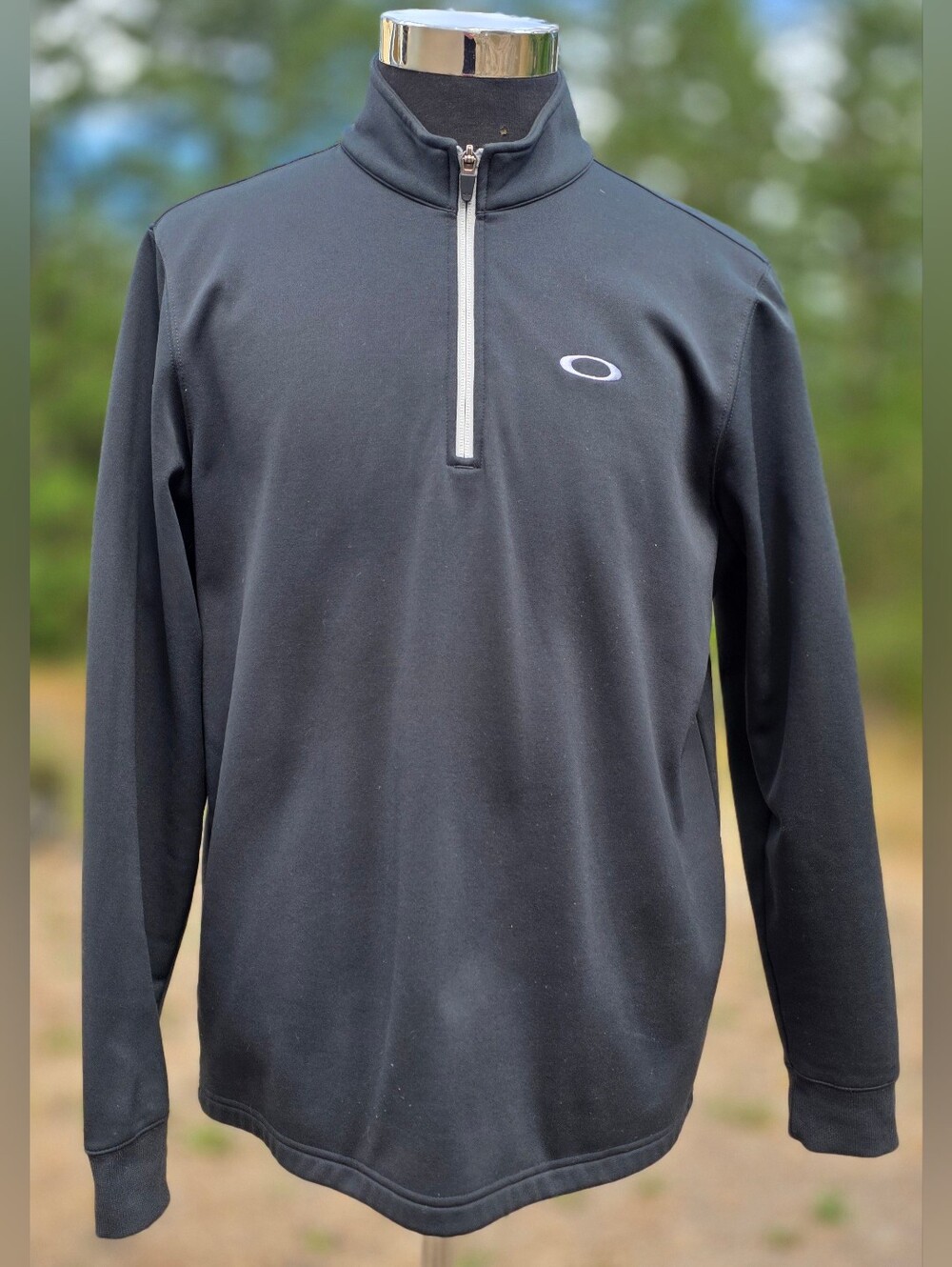 Oakley Black 1/4 Zip Long Sleeve Men's Activewear Top Size L
